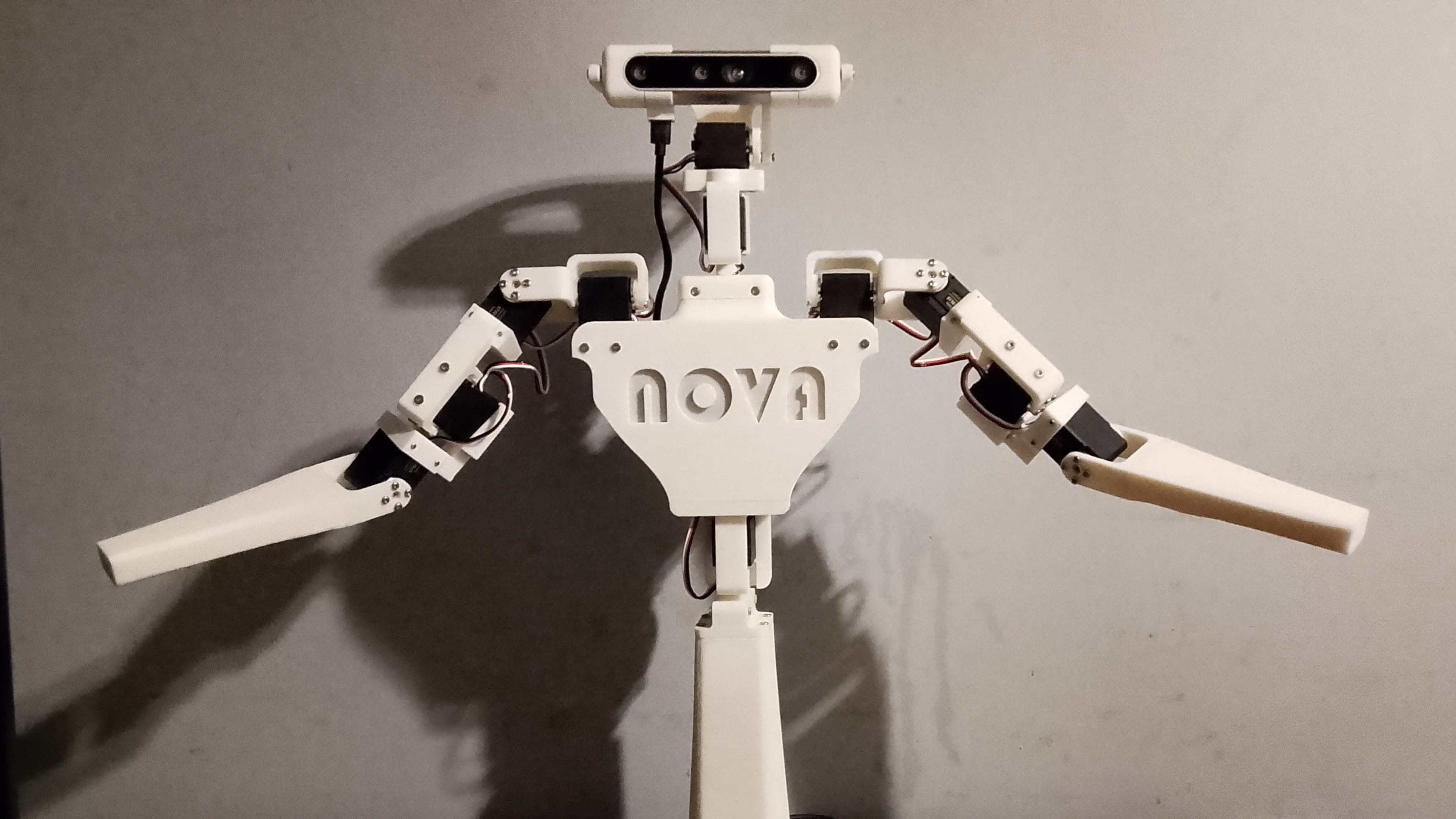 Nova Desktop Version 1 — Photo 1